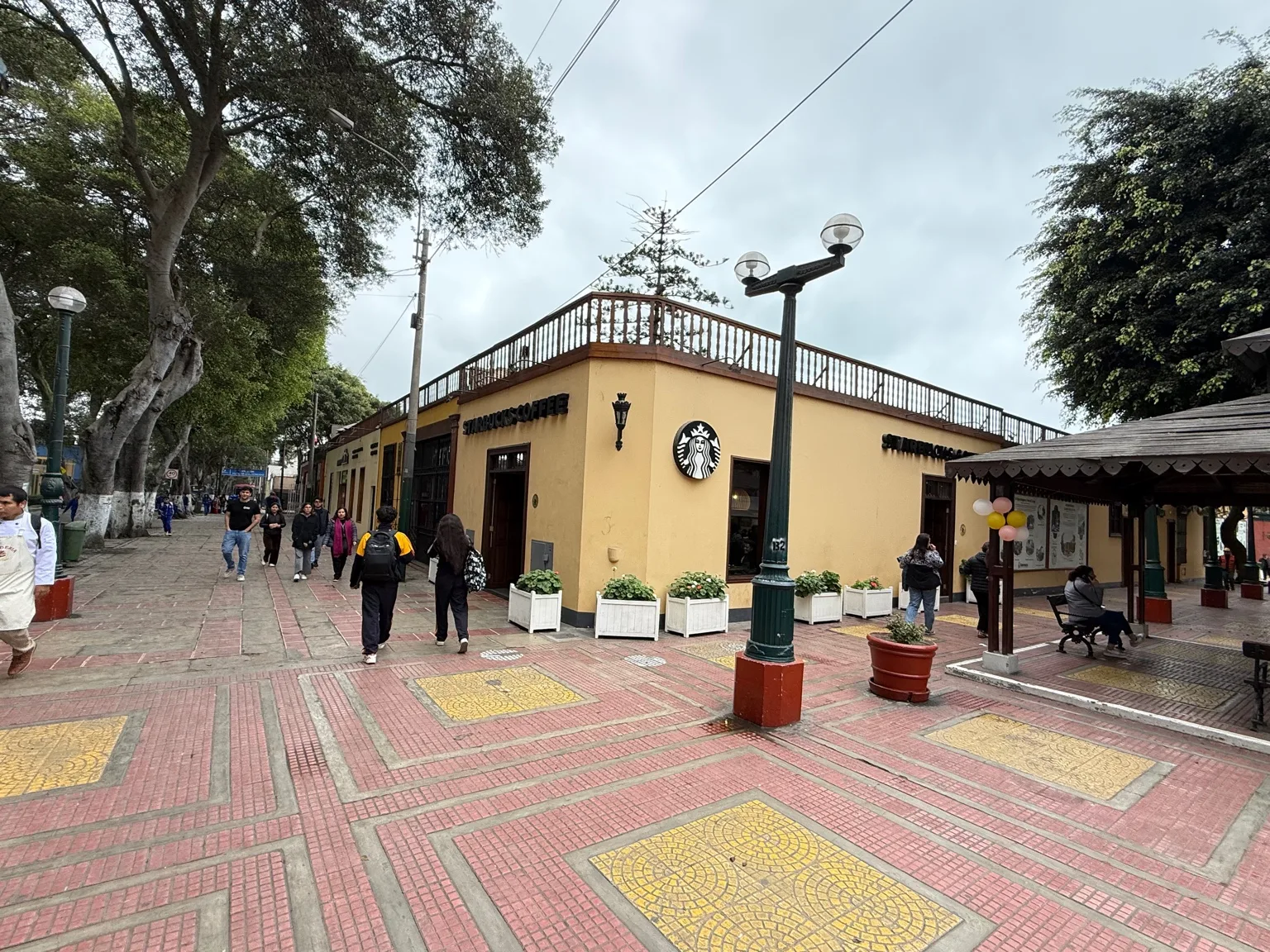 Starbucks Barranco